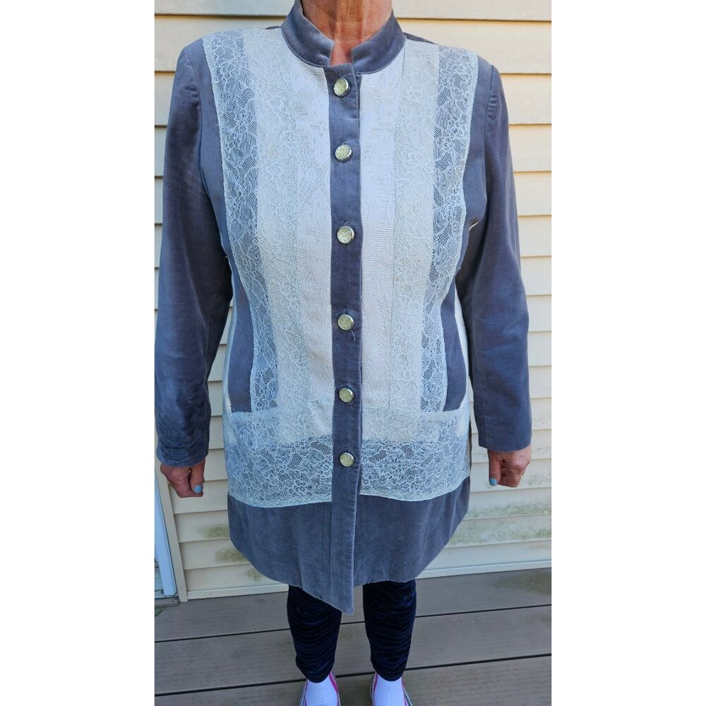 Chico’s Velvet & Lace Gray Silver Jacket Size 2